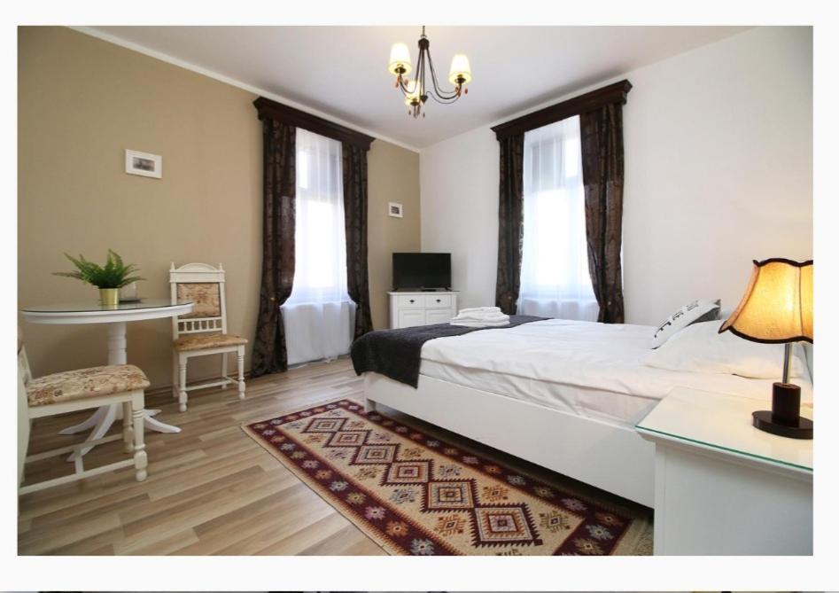 Brother'S House سيبيو المظهر الخارجي الصورة